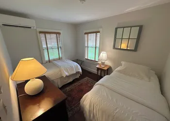 The 1708 House hotel thumbnail 8
