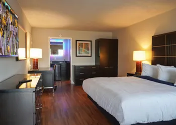 Boardwalk Suites Lafayette hotel thumbnail 5