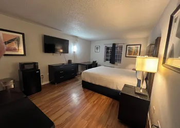 Boardwalk Suites Lafayette hotel thumbnail 7