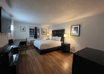 Boardwalk Suites Lafayette hotel thumbnail 8