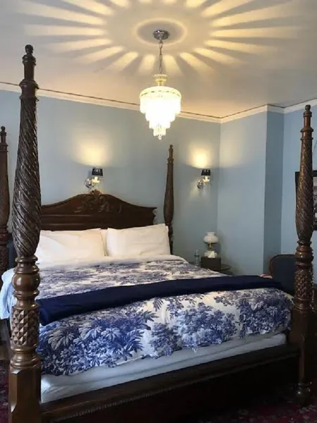 Pendleton House Historic Inn and B&B hotel detail image 6