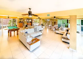 Uxmal Resort Maya hotel thumbnail 2
