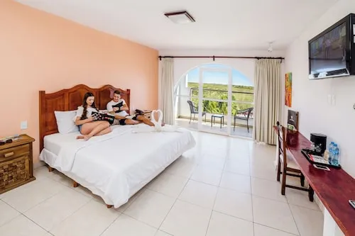 Uxmal Resort Maya hotel detail image 6