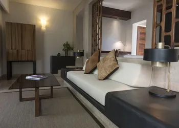 Thompson Zihuatanejo, A Beach Resort, by Hyatt hotel thumbnail 4