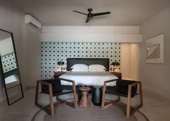 Thompson Zihuatanejo, A Beach Resort, by Hyatt hotel thumbnail 7