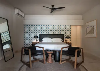 Thompson Zihuatanejo, A Beach Resort, by Hyatt hotel thumbnail 7