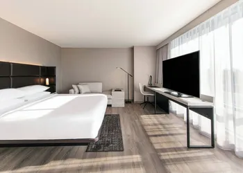 AC Hotel by Marriott Palo Alto hotel thumbnail 8
