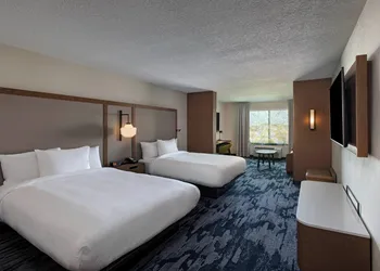 Fairfield Inn & Suites by Marriott Oskaloosa hotel thumbnail 4