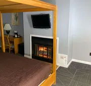 Travelodge by Wyndham Lincoln Near White Mountain hotel detail image 4