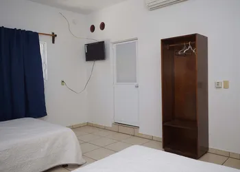 Posada Casa Chiros hotel thumbnail 5