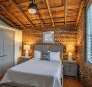 The Lofts at Downtown Salem hotel detail image 3