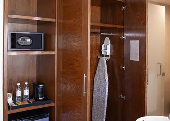 Plaza Camelinas Hotel hotel thumbnail 6