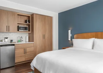Element Knoxville West hotel thumbnail 6
