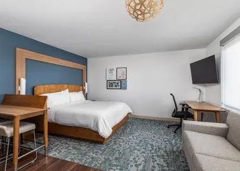 Element Knoxville West hotel thumbnail 8