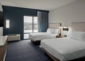 Courtyard by Marriott Jefferson City hotel thumbnail 6