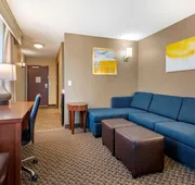 Comfort Suites Broomfield-Boulder/Interlocken hotel detail image 7