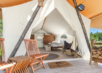 Under Canvas Acadia hotel thumbnail 7