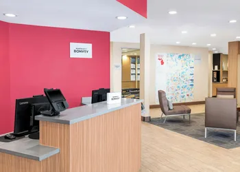 TownePlace Suites by Marriott Detroit Allen Park hotel thumbnail 3