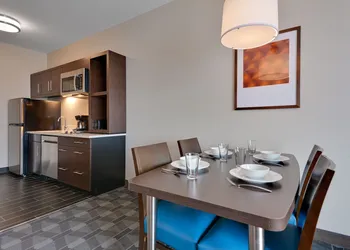 TownePlace Suites by Marriott Detroit Allen Park hotel thumbnail 6