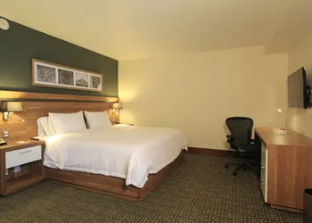 Hampton Inn by Hilton Leon Guanajuato hotel thumbnail 5
