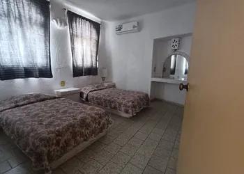 Suites La Audiencia hotel thumbnail 8