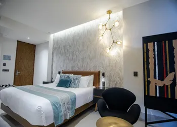Becquer Hotel Guadalajara hotel thumbnail 5