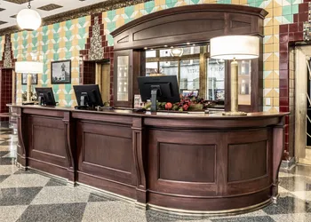 Bottleworks Hotel hotel thumbnail 2