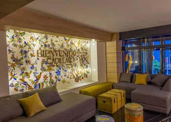 Cadillac Hotel Boutique hotel thumbnail 3