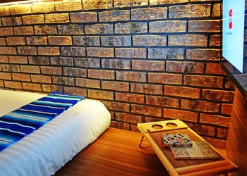 Cadillac Hotel Boutique hotel thumbnail 6
