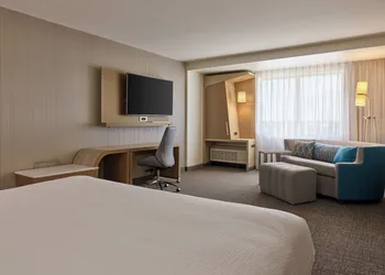 Courtyard by Marriott Denver Aurora hotel thumbnail 5