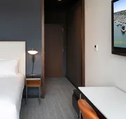 Courtyard by Marriott Marina del Rey hotel detail image 4