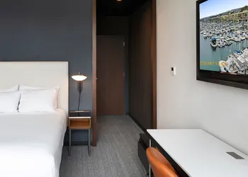 Courtyard by Marriott Marina del Rey hotel thumbnail 4