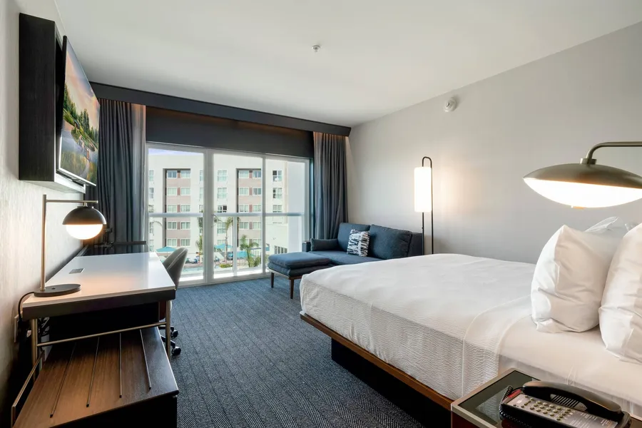 Courtyard by Marriott Marina del Rey hotel detail image 6