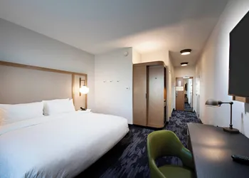 Fairfield Inn & Suites by Marriott Dayton North hotel thumbnail 6