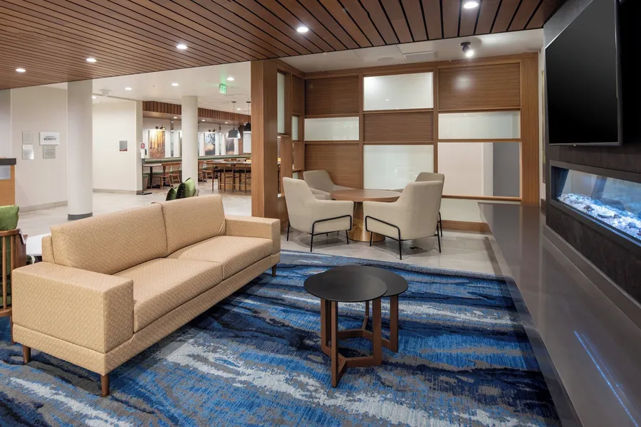 Fairfield Inn & Suites by Marriott Anaheim Los Alamitos hotel detail image 6