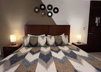 Pedernal Hotel hotel thumbnail 4