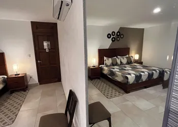 Pedernal Hotel hotel thumbnail 6