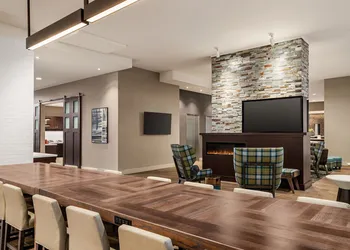 Residence Inn by Marriott New York JFK Airport hotel thumbnail 3