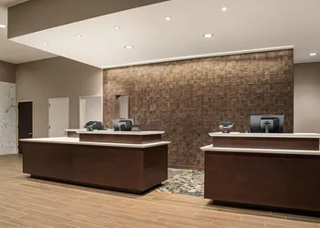 Residence Inn by Marriott New York JFK Airport hotel thumbnail 5
