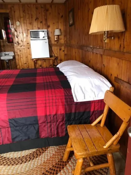 firehouse inn hotel detail image 6