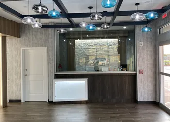 Hotel Solara Hobby Airport hotel thumbnail 2