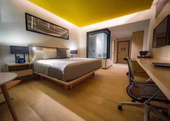 Galeria Plaza San Jeronimo hotel thumbnail 4