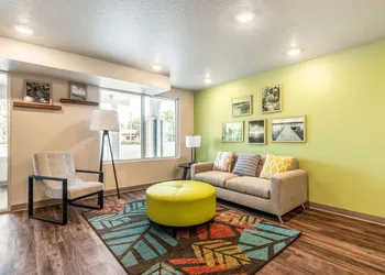 WoodSpring Suites Sanford North I-4 Orlando Area hotel thumbnail 2