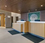 Fairfield Inn & Suites by Marriott Milwaukee Brookfield hotel detail image 4