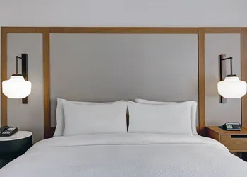 Fairfield Inn & Suites by Marriott Milwaukee Brookfield hotel thumbnail 8