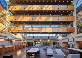 The Inverness Denver, a Hilton Golf & Spa Resort hotel thumbnail 8