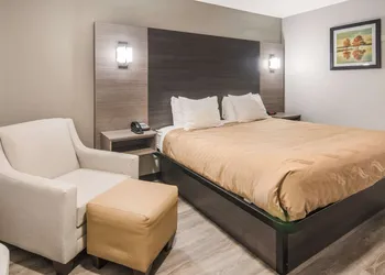 Quality Inn & Suites Fort Worth - Fossil Creek hotel thumbnail 5