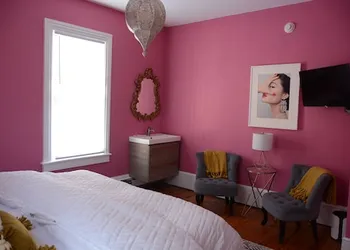 The Hugh Boutique B&B hotel thumbnail 5