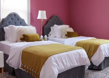 The Hugh Boutique B&B hotel thumbnail 8