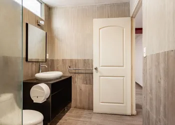 OYO Hotel Halley hotel thumbnail 2